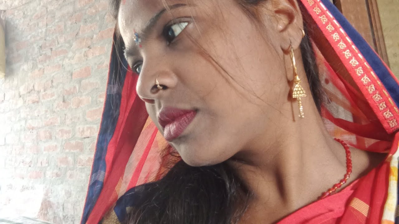 Shikha Nishad is live!राधे राधे सभी को