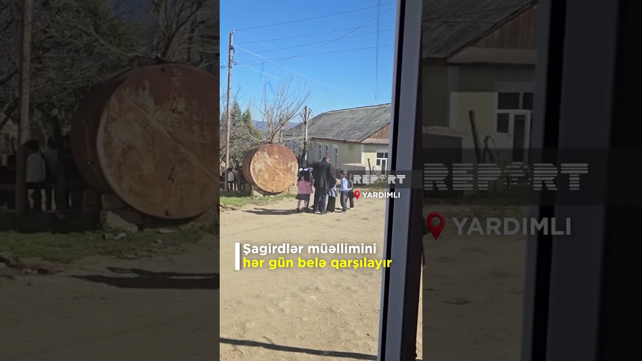 M&uuml;əllimini b&ouml;y&uuml;k sevgi ilə qarşılayan şagirdlər - G&Ouml;R&Uuml;NT&Uuml;LƏR