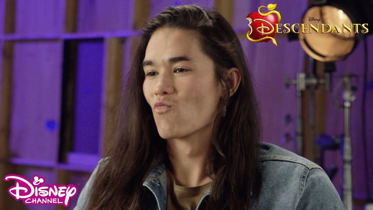 You Laugh You Lose | Descendants 3 | Disney Channel Africa