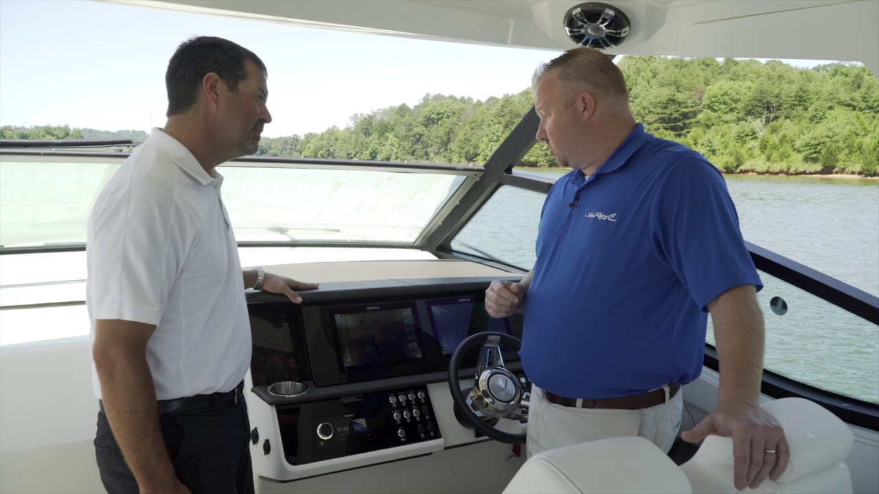 Sundancer 320 | Обзор продукта | Sea Ray Boats