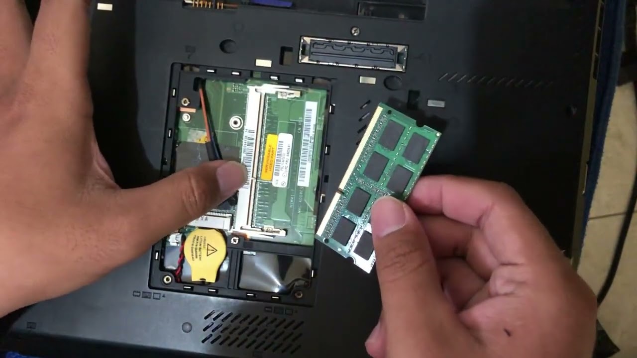 Unboxing dan Upgrade RAM Lenovo ThinkPad T430 | INDONESIA