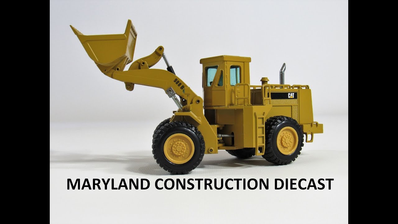 Cat 988B Wheel Loader 1/50 Scale Diecast Model by NZG