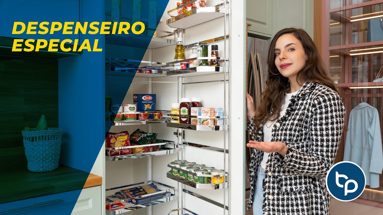 Cozinha inteligente com despenseiro de acessibilidade por  Biblos Planejados