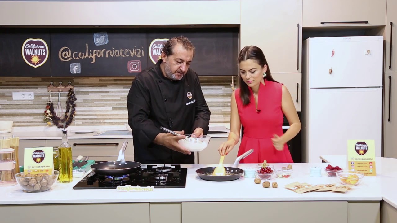 MASTER CHEF MEHMET YALÇINKAYA VE UZAMAN DİYETİSYEN İPEK AĞACA ÖZGER İLE  CEVİZLİ GÜLLABİYE TARİFİ