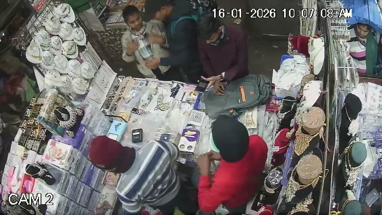 Fake phone pay froud in sadar bazar..please bee carefull
