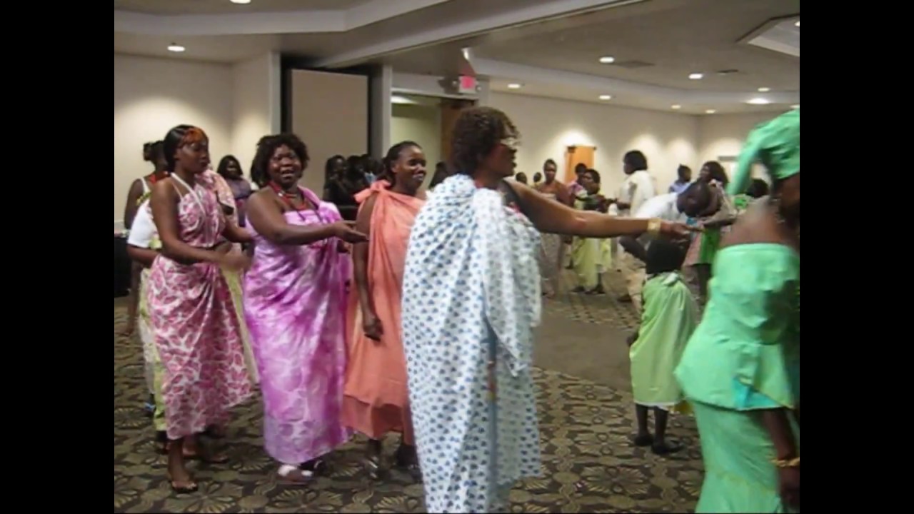 Bari Traditional Dance (Momoret Toburyo 2012) Rochester, Minnesota