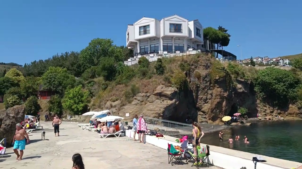 Karakum plajı Sinop merkez Sinop kumsal.plajlari bungolow evler kiralik