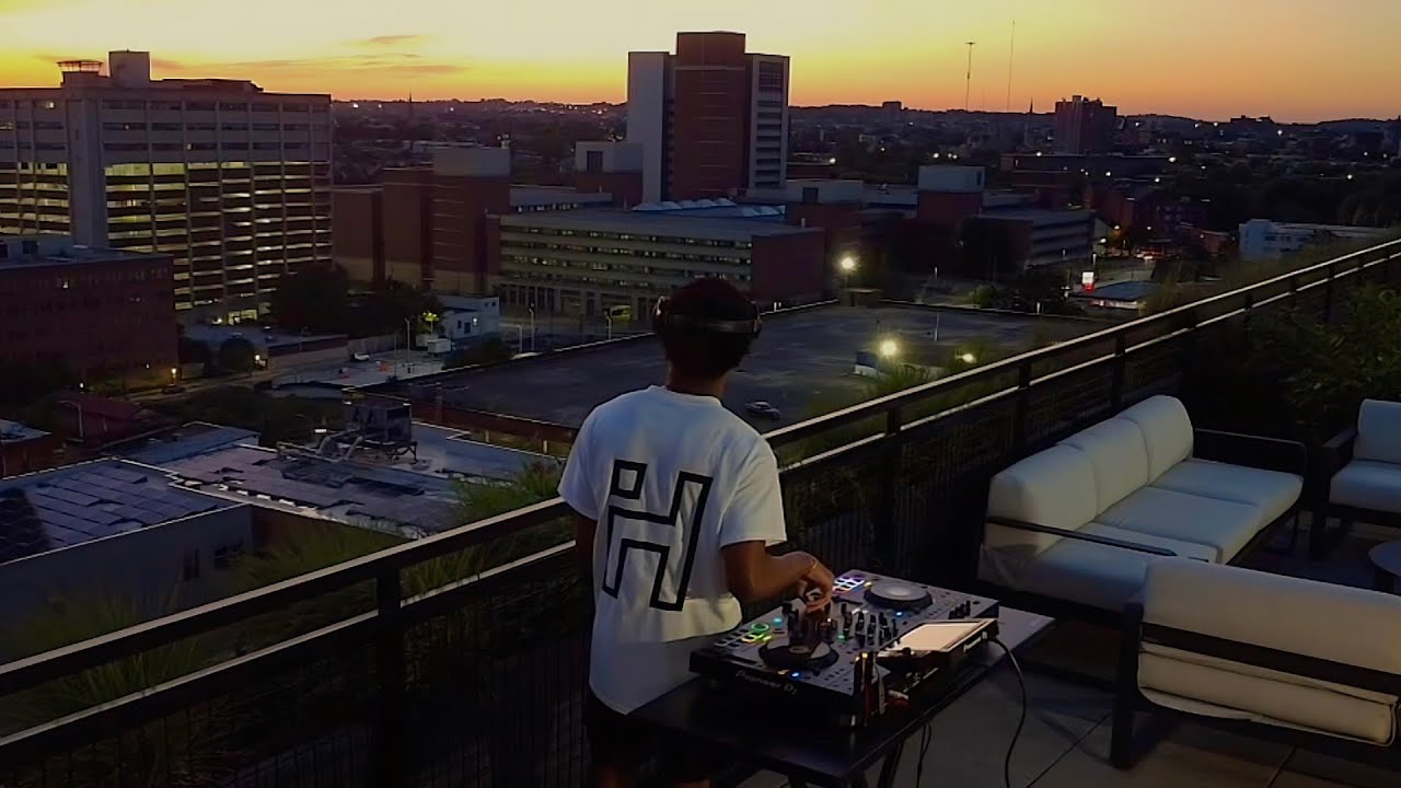 Scenic Rooftop Summer House Music DJ Set - Horizon