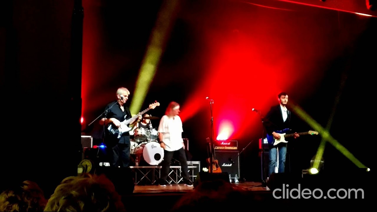 Area Protetta + Alessandro Corvaglia - Bianco e nero (PFM) live