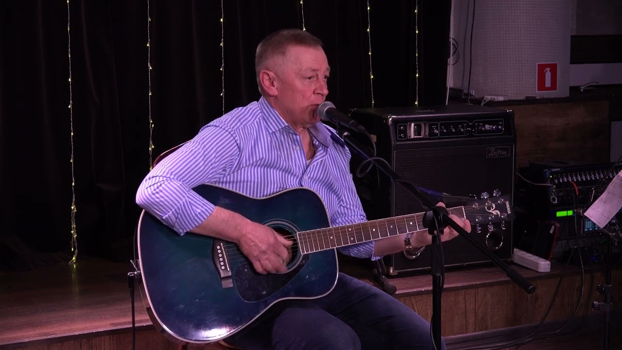 Вадим Захаров - Вот и август (ст.Лада Баламут)