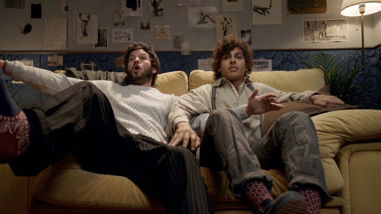 Taburete - Belerof&oacute;n (V&iacute;deo Oficial)