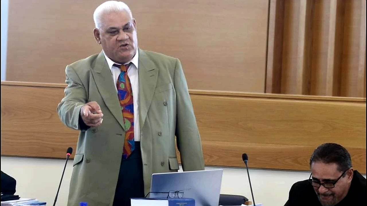 Ale Vena-Faasa'o mai tatou mea Ele mafai na liliu faaleaganu'u fanua umia sa'oloto- Fono Palemene .
