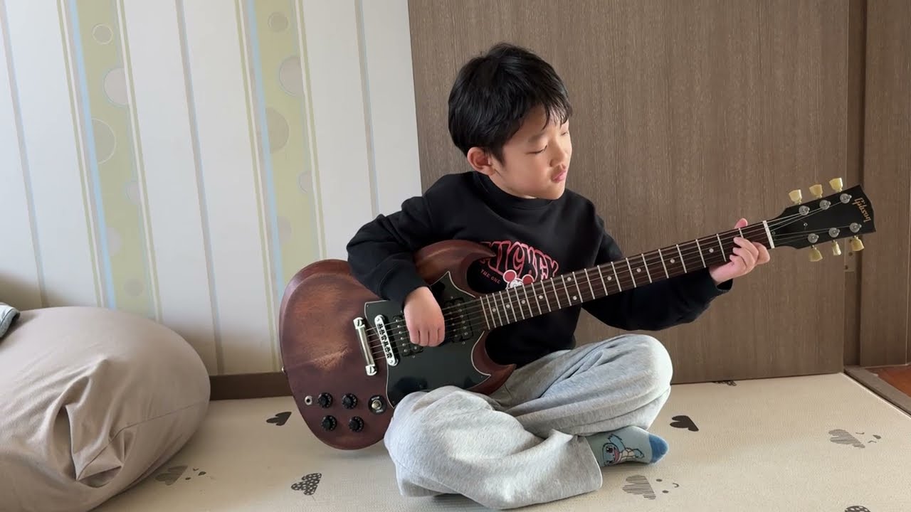 Sun Guitar #drums #ドラム #드럼 #guitars #ギター #기타