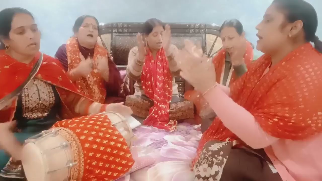Himachali kirtan mandli 🙏 Shree Krishan ji ka bhajan (Meri hari Naam di Mala)#bhaktimarg #bhajan 