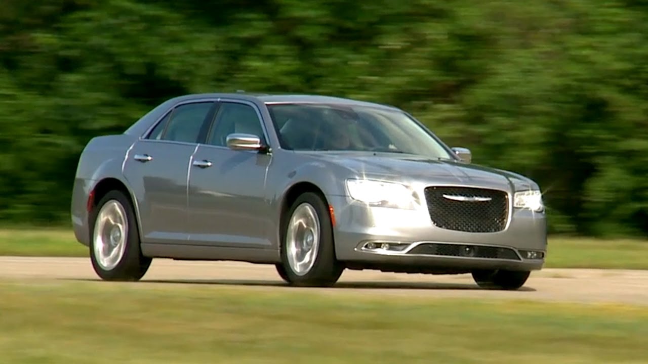 2017 Chrysler 300C Platinum