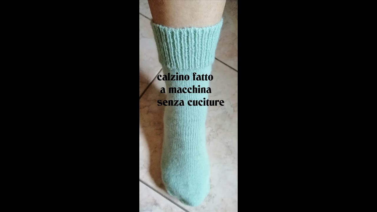 calzino fatto a macchina senza cuciture