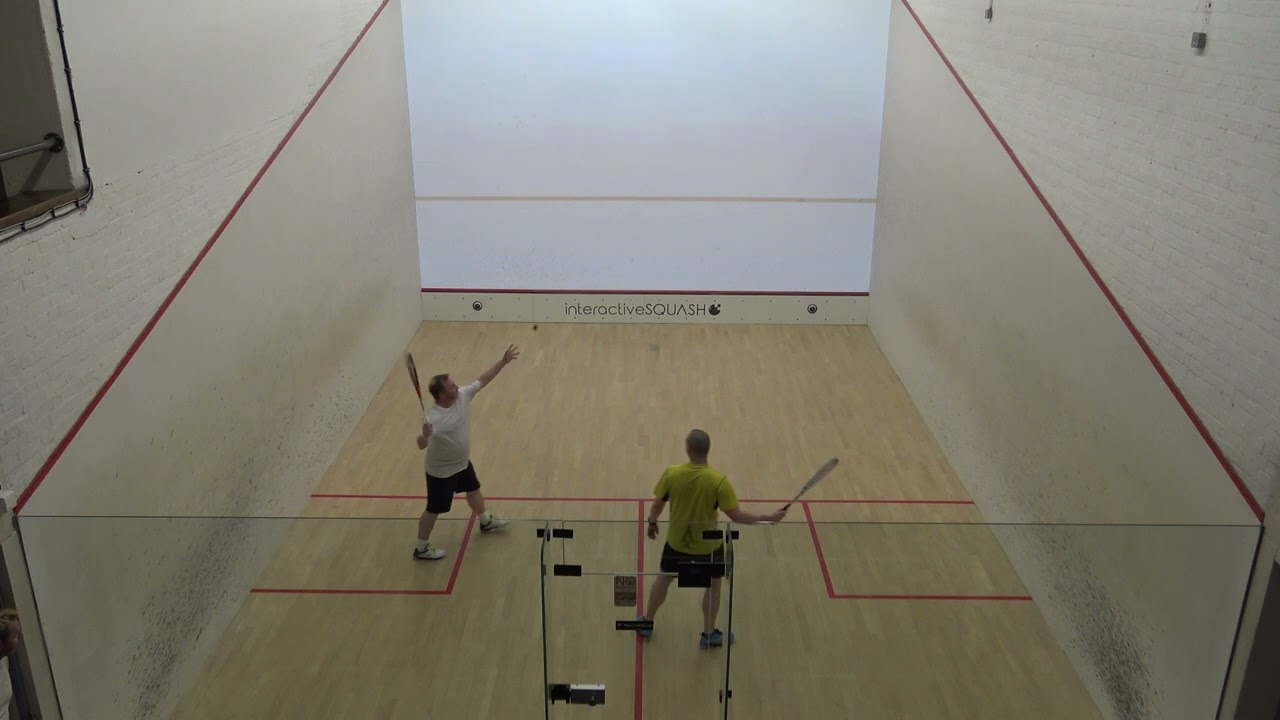EATSC squash championships C final Mike  v Thomas game 2