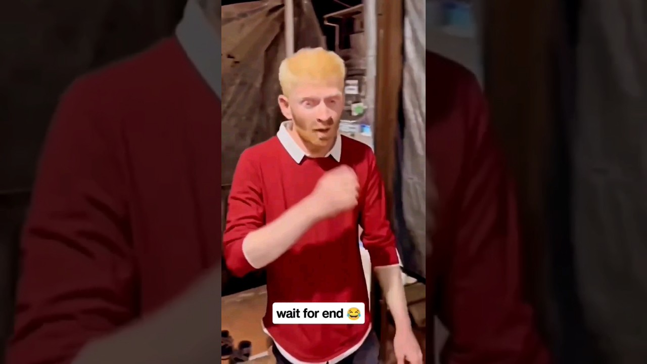 ￼ Are Unkal machhardani 🌚😂 