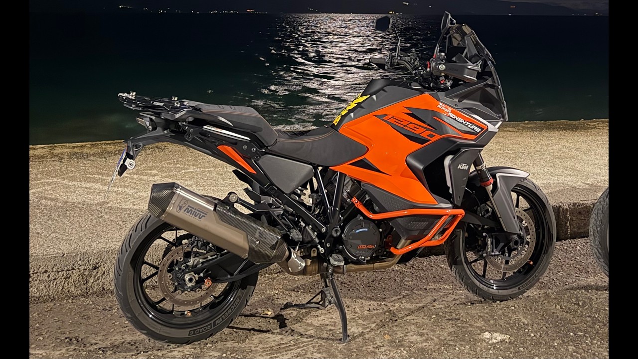 Μια βόλτα στο αποκριάτικο κέντρο