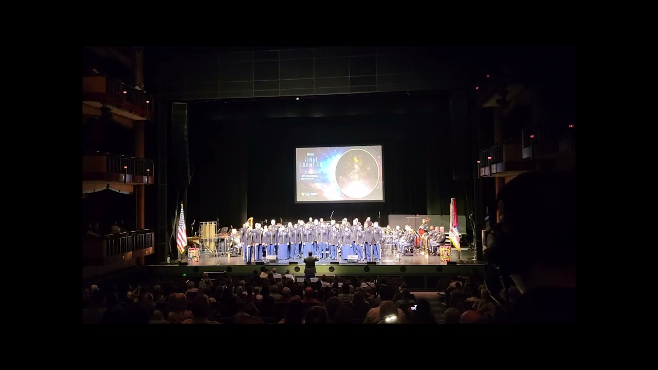U.S. Army Field Band - Lux Aurumque