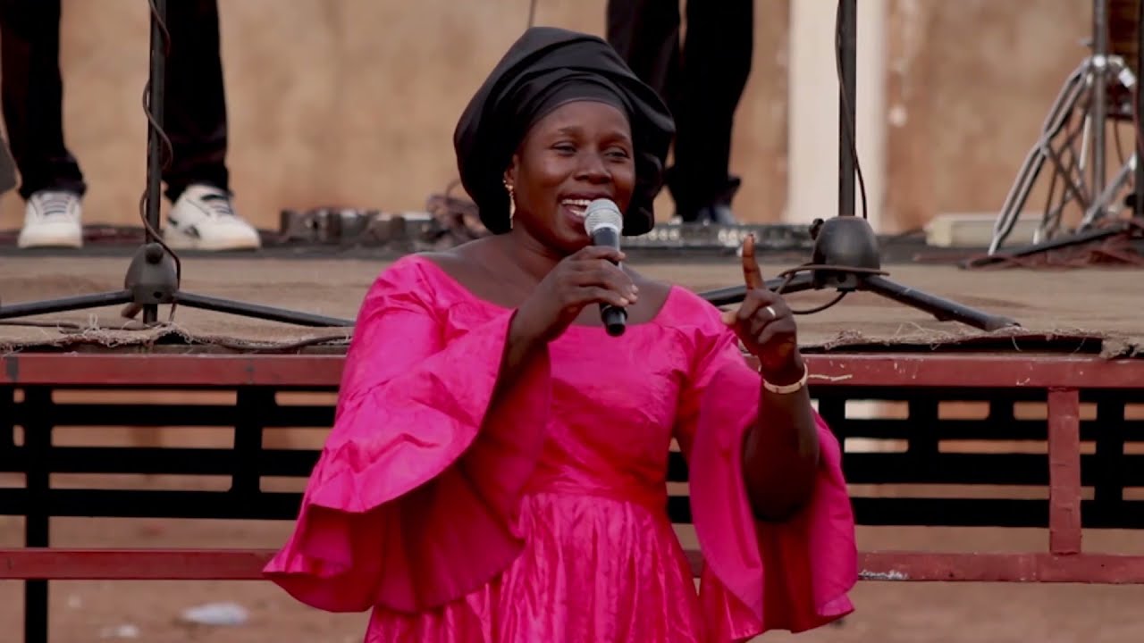 Angel SANGARE - Prestation au lancement de FTN TV (Vidéo Live)