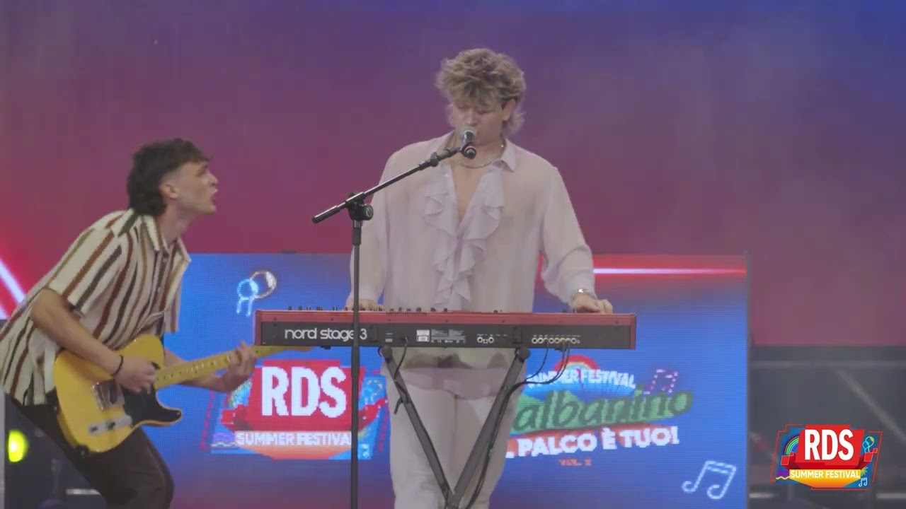 Cosmonauti Borghesi: il medley live sul palco dell'RDS Summer Festival 2024 prima di Sanremo Giovani