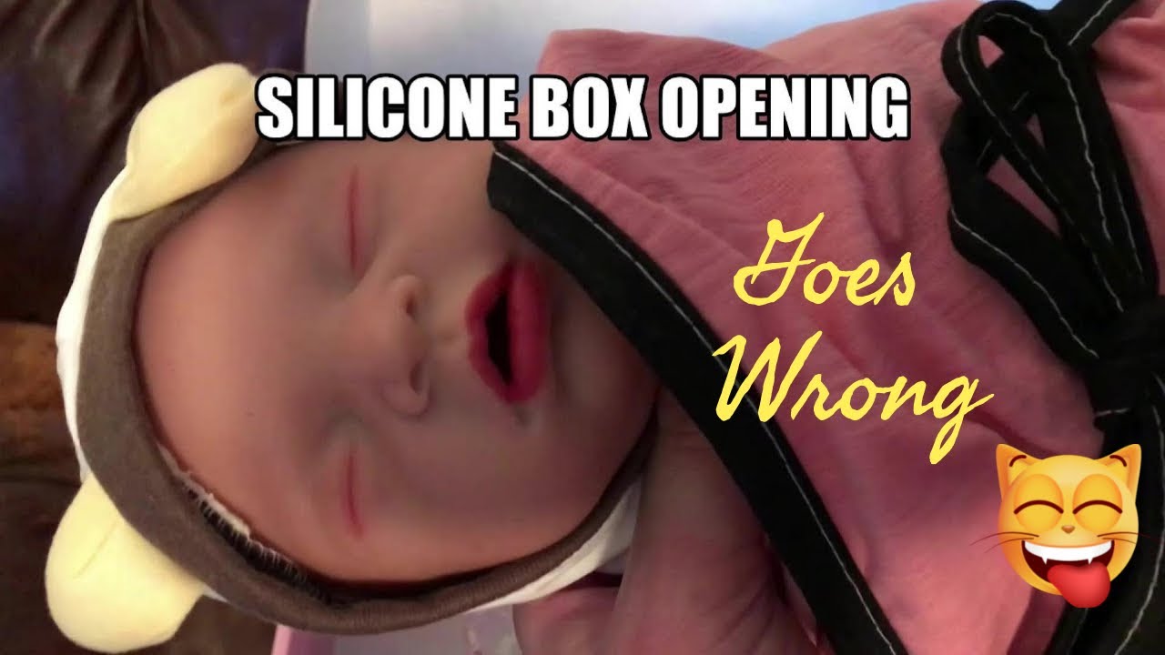 Unboxing Vollence 18-Inch Silicone Sleeping Baby Doll And There Is A Surprise 😲🤣