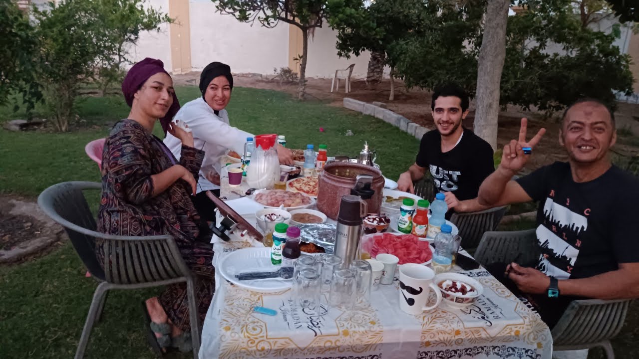 عراضة مغربية لزملائي في العمل في سلطنة عمان