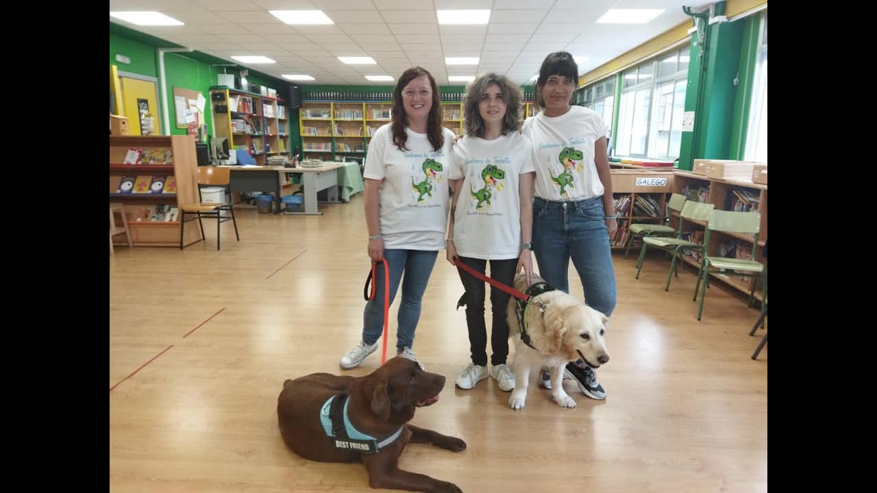 Una bonita visita en el CEIP Padre Feijoo de Allariz por el día del síndrome de Tourette