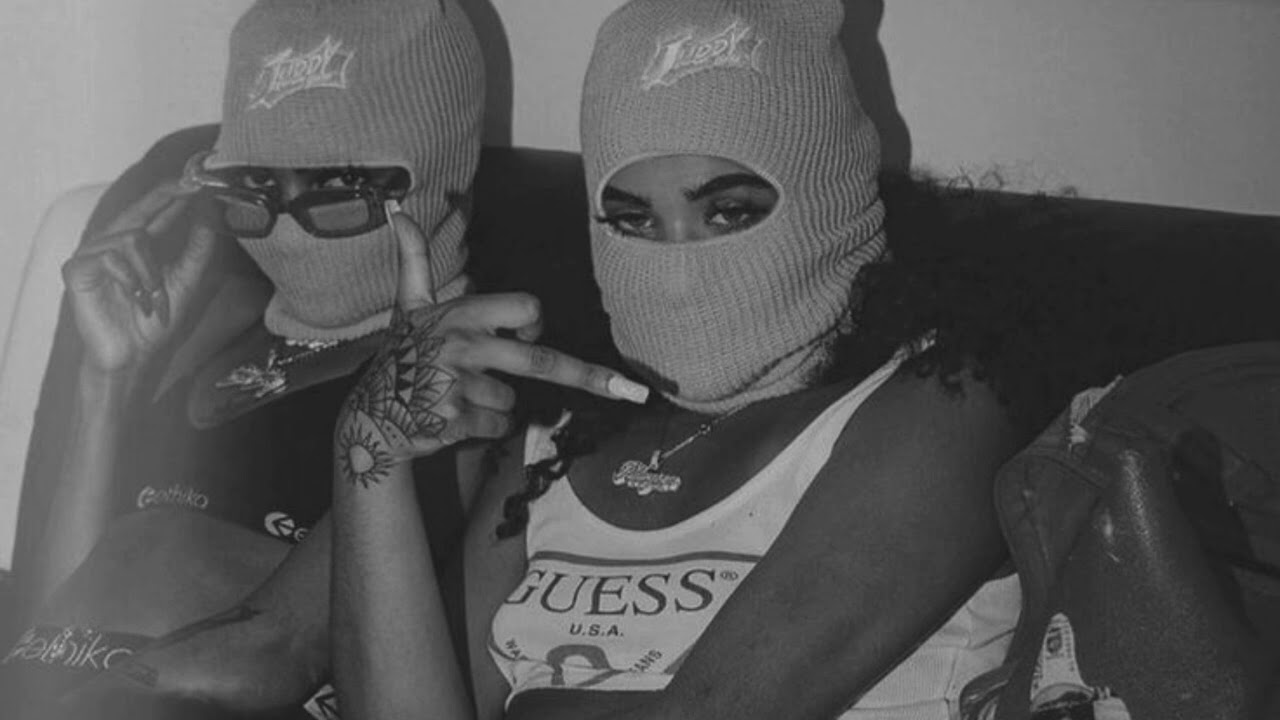 Lines Banging RICHI - ALESHA