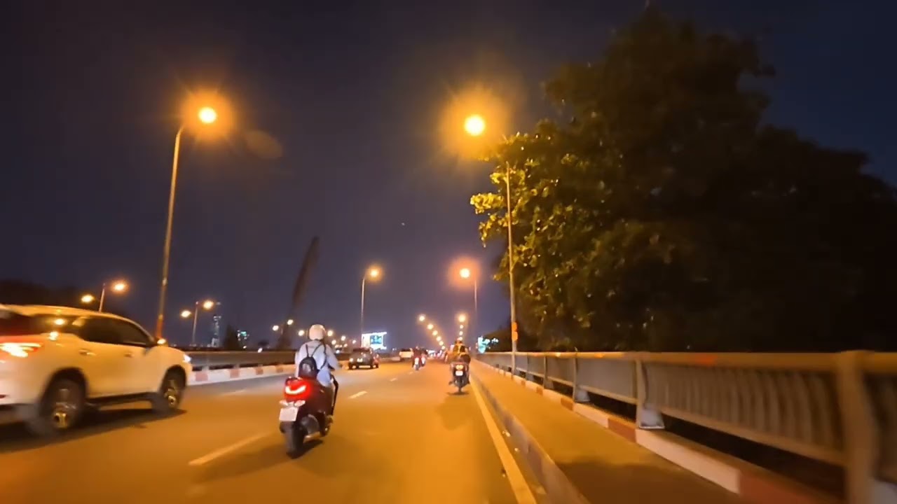 Đạp xe cuối năm 3