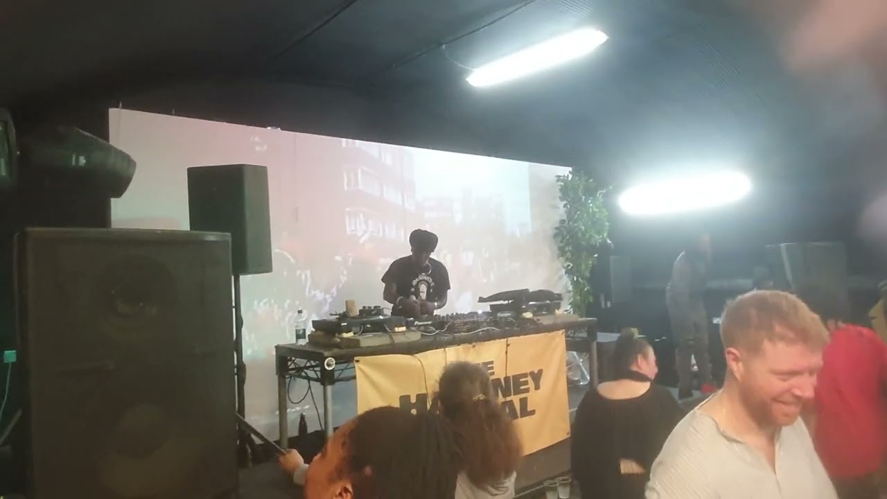 ABA SHANTI I Playing Dubplate - MASSIVE SOUND @ THE HACKNEY SOCIAL 26/1/14
