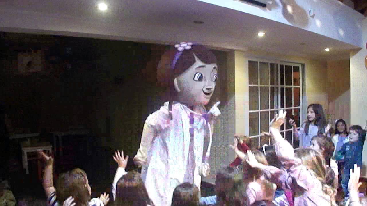 Salón Evaristo´s; Cumple 4 de Violeta: La Visita de la Doctora Juguetes