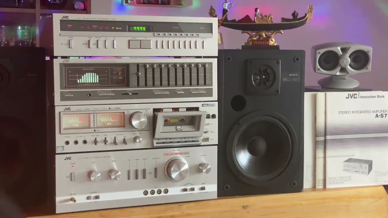 JVC A-S7 & JVC KD-A5 & JVC SEA-60 & JVC T-40P _  Stereo Amplifier & Tape Deck & Equalizer & Tuner