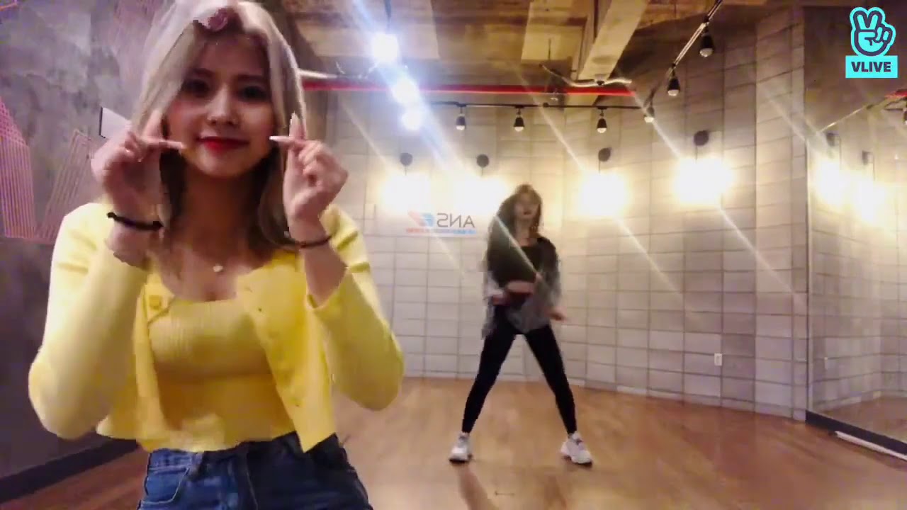 200515 ANS Bian dance cover DALLA DALLA on vlive