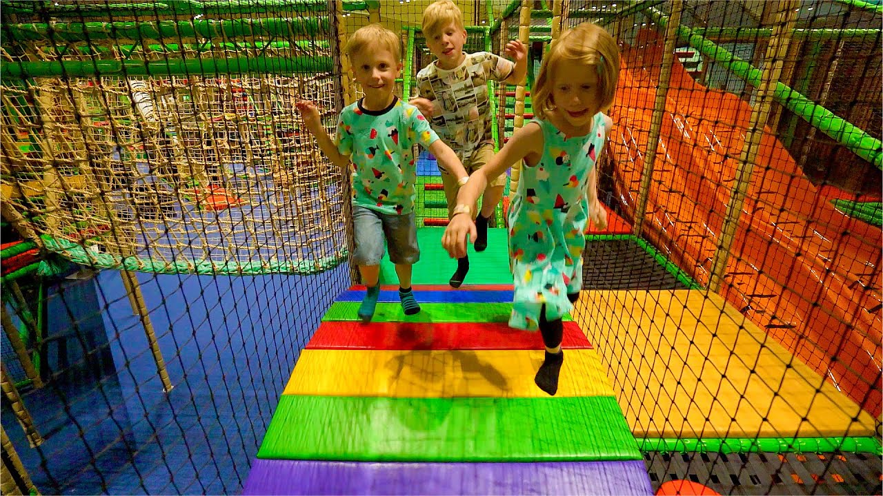 Indoor Playground Fun for Family and Kids at Leo's Lekland