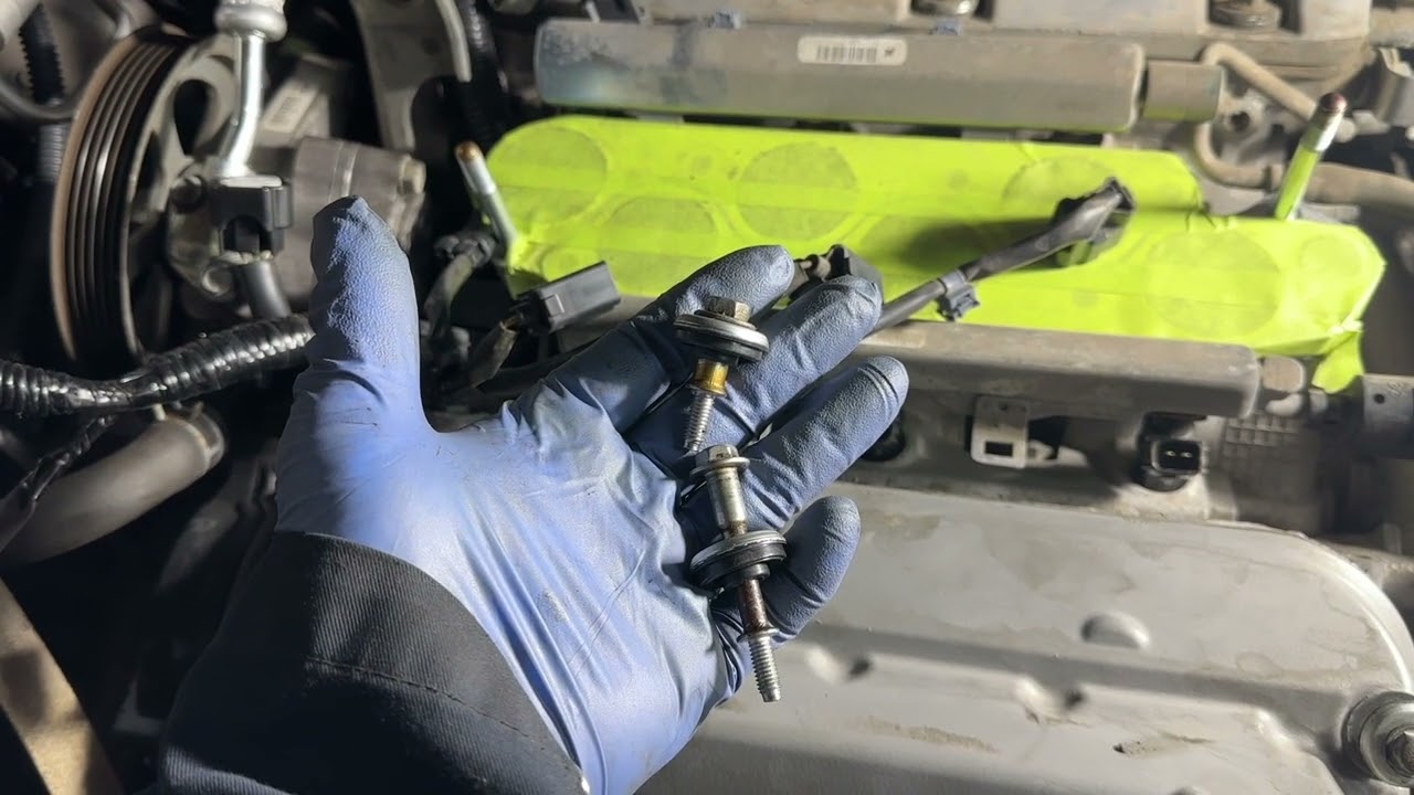 Honda Odyssey Valve Cover Gasket and Spark Plug Tube Seal Replacement