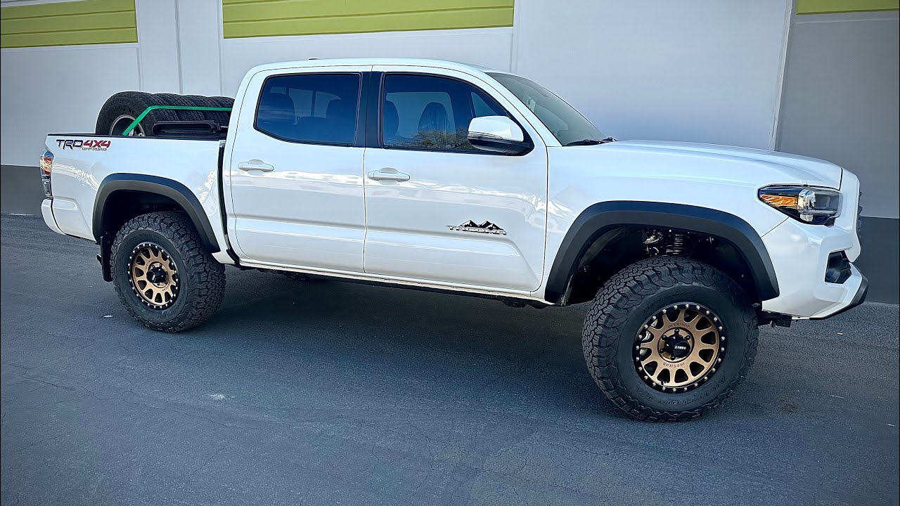 самое ВАЖНОЕ - это вылет колеса!