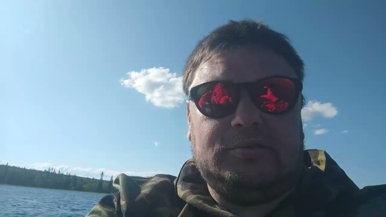 Кольский полуостров. Белое море и река Колвица.