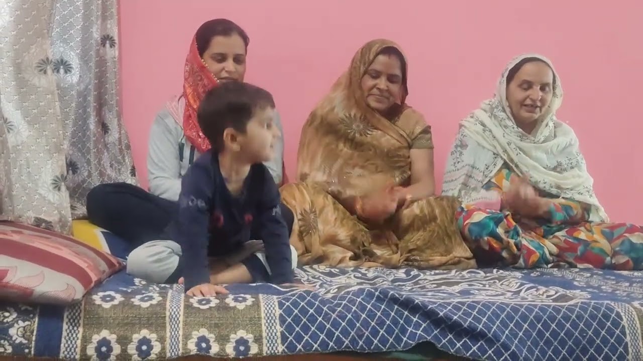 राम और लक्ष्मण दशरथ के बेटे दोनों बन में जाय #viralvideo  ट्रेडिंग भजन है बहुत प्यारा भजन है 