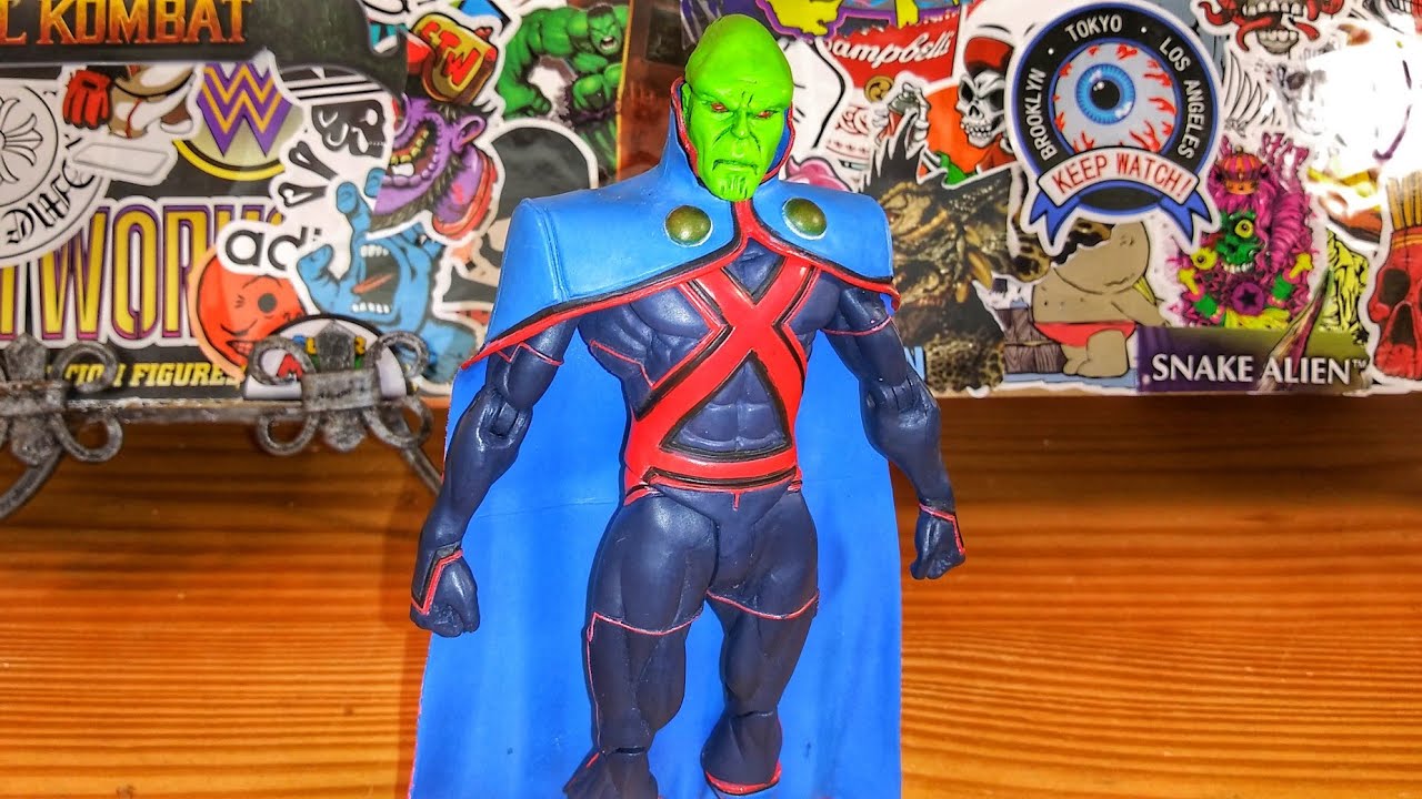 MARTIAN MANHUNTER🔹DC DIRECT ▪ ACTION FIGURE SHOWCASE!