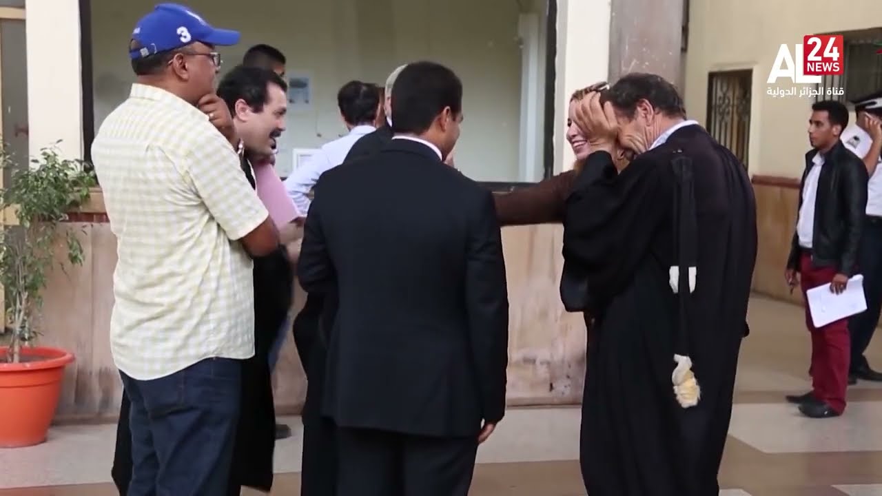 المغرب | بعد منعه من السفر.. اعتقال نقيب المحامين والوزير السابق محمد زيان