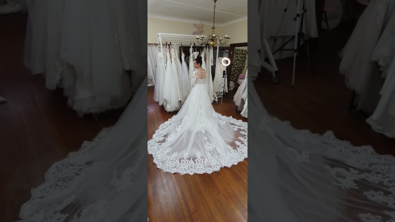 Mermaid Wedding Dress instore. whatsapp 079 902 7926 to book a fitting #mermaidweddingdress 