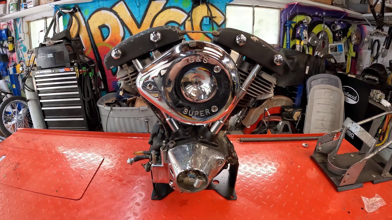 INSANE BEFORE AND AFTER! - Paint stripping and polishing a 50 year old Harley Shovelhead engine.