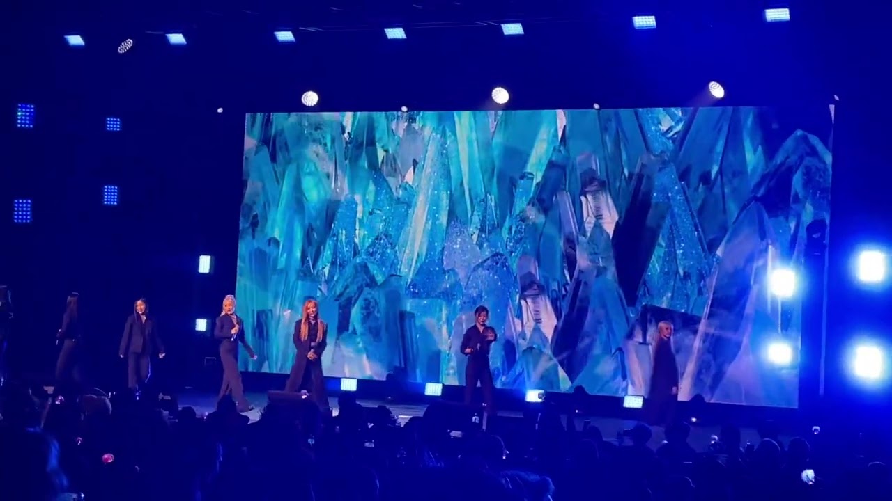 Dreamcatcher (드림캐쳐) - Diamond | 230304 | NYC