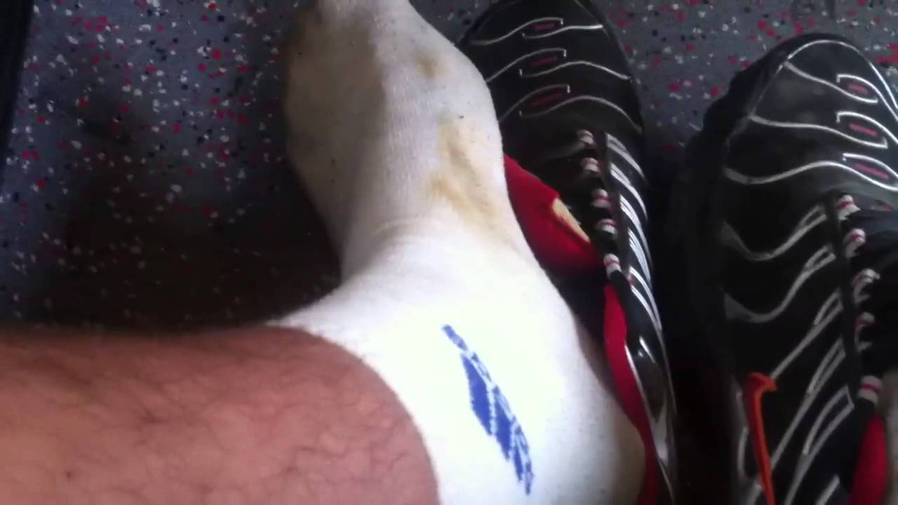 Nike TN silver / red / black Eur 46 US 11. - in the train