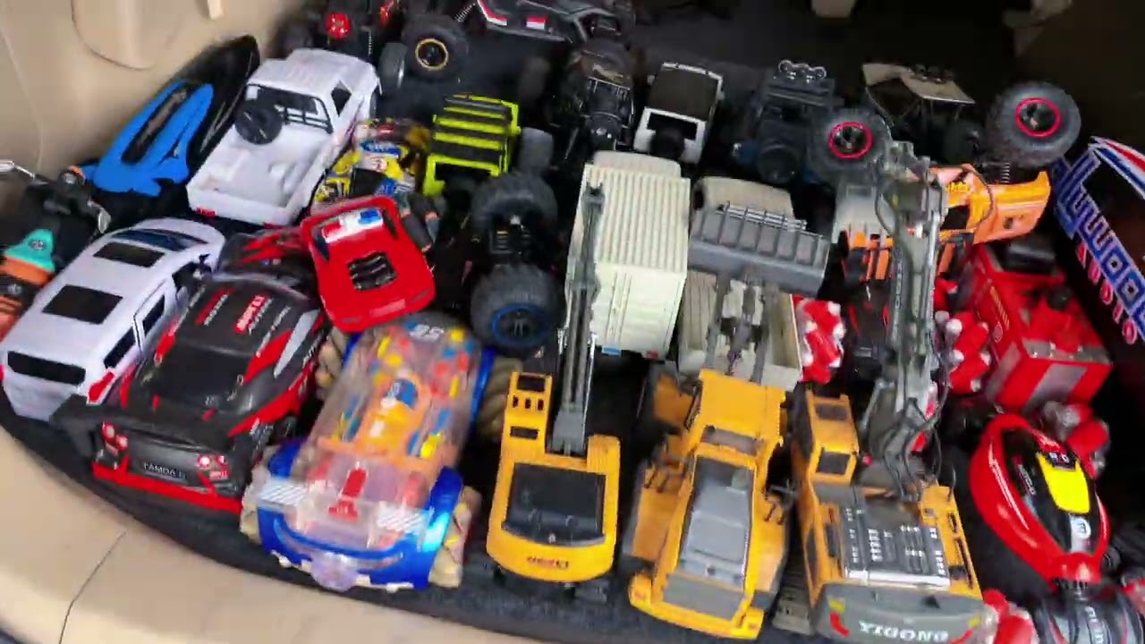 Collect excavators,bulldozers,remote control cars, fans and toys 