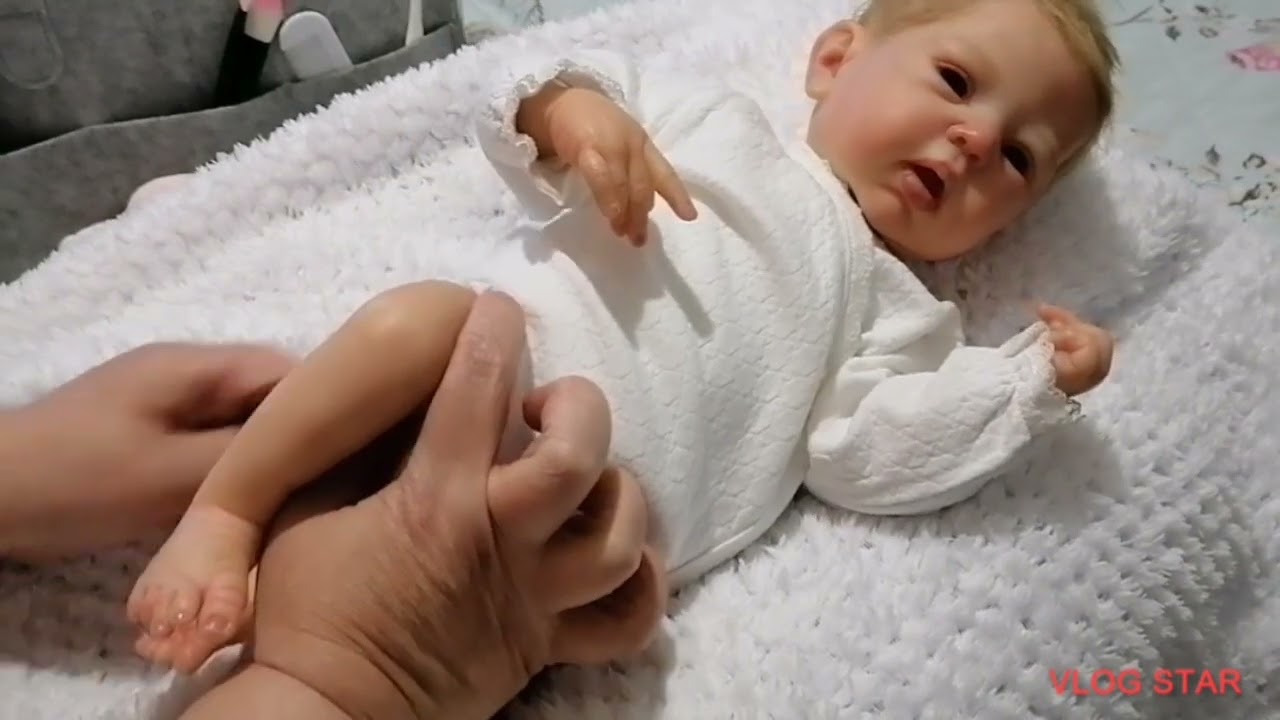 Reborn mindy ( The doll I'm selling)