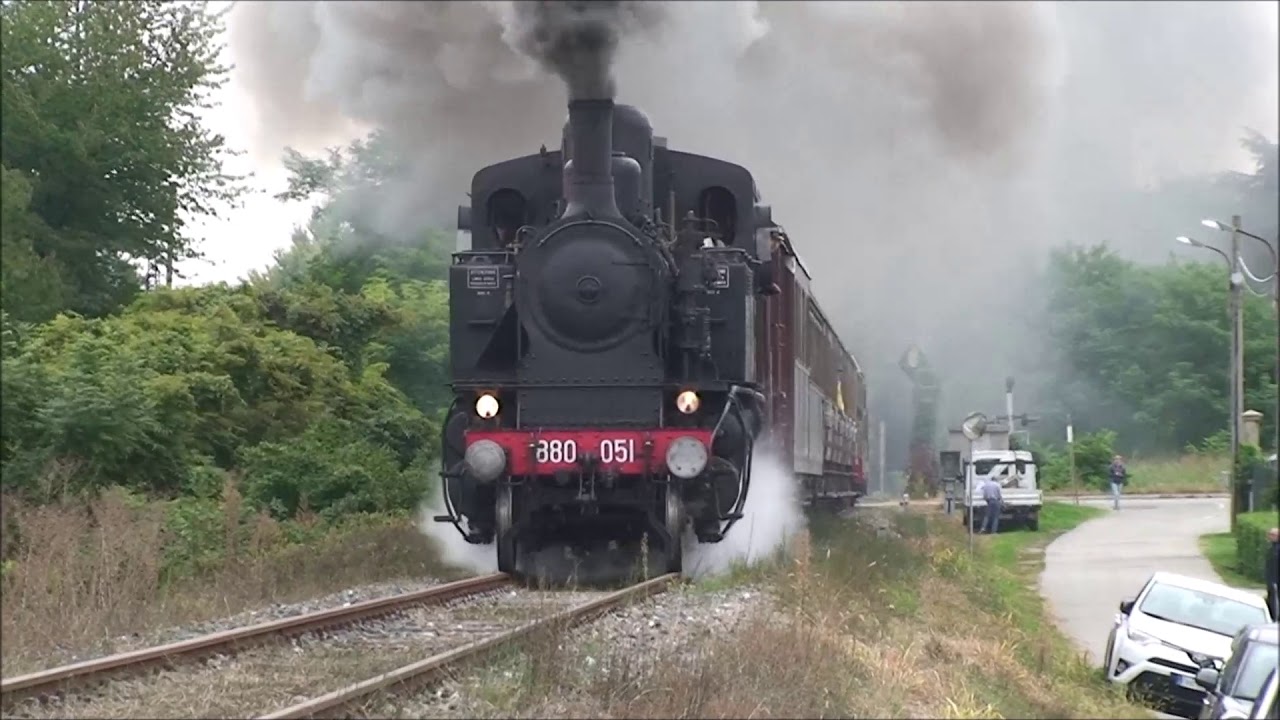 Le composizioni dei treni storici sulla Novara - Varallo Sesia