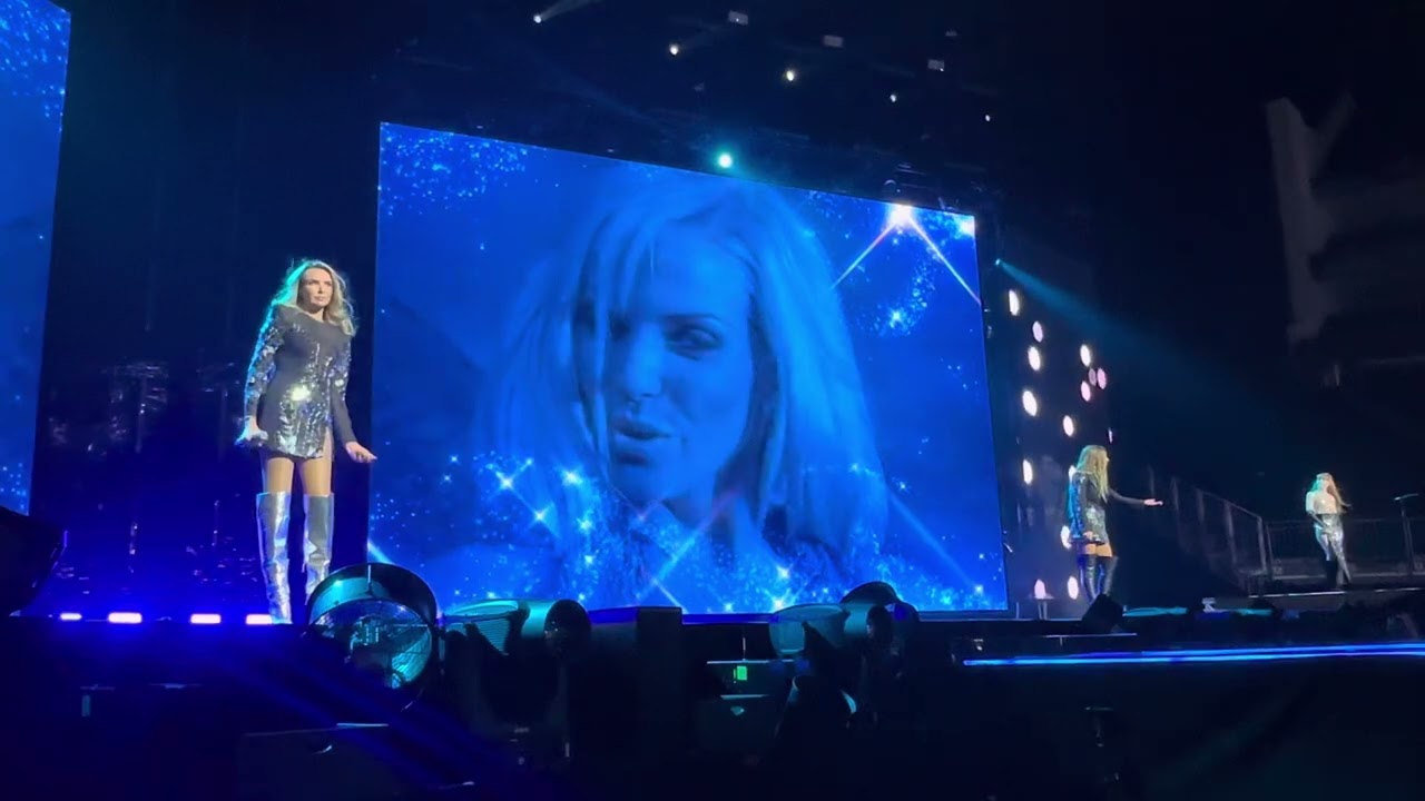 Girls Aloud - Sarah's version - I stand by you